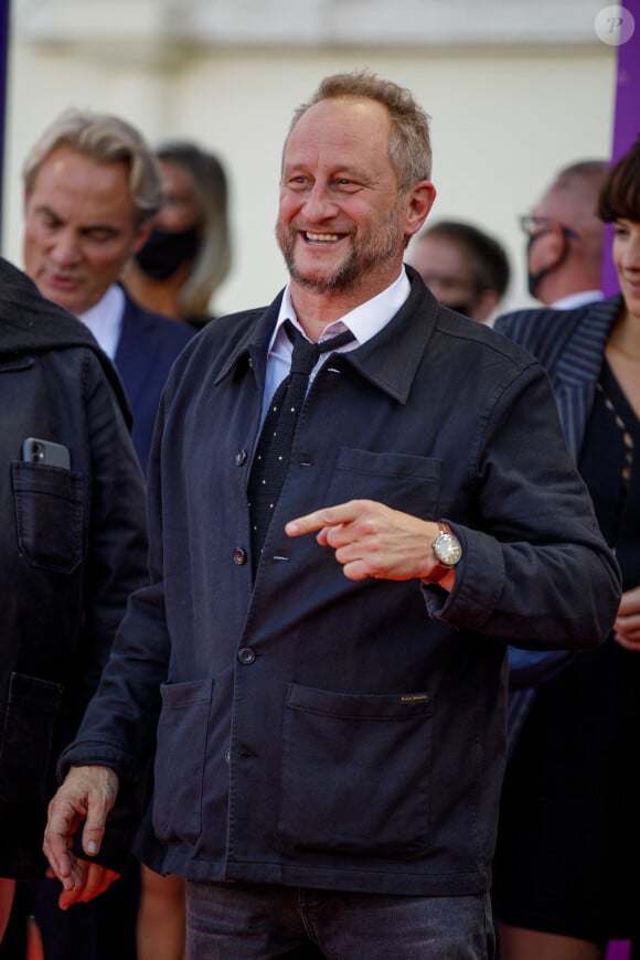 Benoît Poelvoorde à la première de "Comment je suis devenu un super-héros" lors de la clôture du 46ème Festival du Cinéma Américain de Deauville, le 12 septembre 2020. © Olivier Borde/Bestimage 