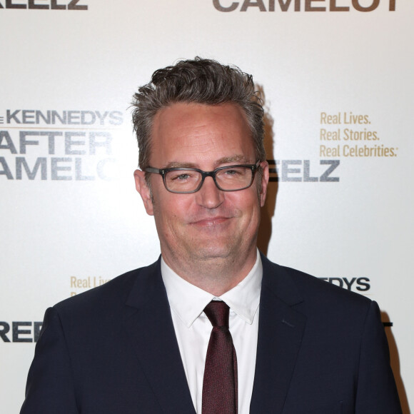 Matthew Perry à la première de The Kennedys - After Camelot au Paley Center For Media à Beverly Hills, le 15 mars 2017.