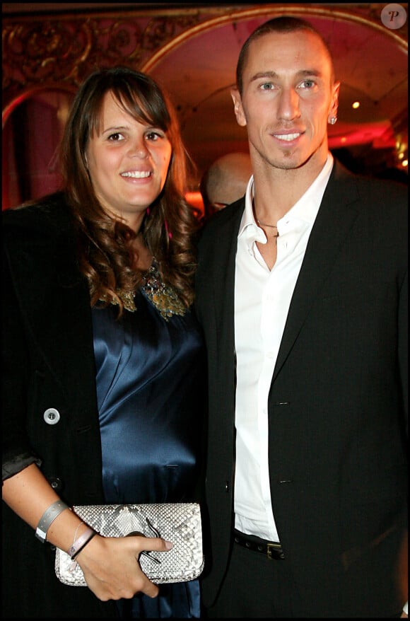 Archives - Laure Manaudou et Frédérick Bousquet à Paris.