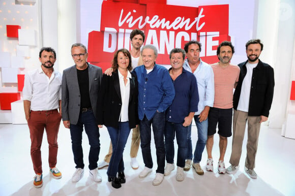 Exclusif - Willy Rovelli, Emmanuel Chaunu, Anne Roumanoff, David Jarre, Michel Drucker, Francis Ginibre, Eric Carriere, Mathieu Madenian et Tom Villa - Enregistrement de l'émission Vivement Dimanche au Studio Gabriel à Paris ; diffusée le 27 août 2023. © Guillaume Gaffiot / Bestimage