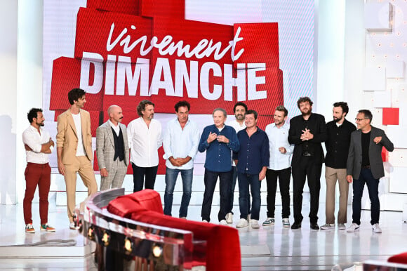 Exclusif - David Jarre, Willy Rovelli, Viktor Vincent, Alex Vizorek, Eric Carriere, Michel Drucker, Francis Ginibre, Mathieu Madenian, Jeanfi Janssens, Olivier de Benoist, Tom Villa et Emmanuel Chaunu - Enregistrement de l'émission Vivement Dimanche au Studio Gabriel à Paris ; diffusée le 27 août 2023. © Guillaume Gaffiot / Bestimage