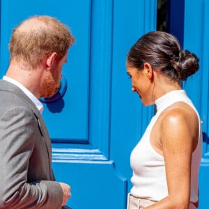 Le prince Harry, duc de Sussex et Meghan Markle, duchesse de Sussex, arrivent à l'hôtel de ville pour l'événement Invictus Games Dusseldorf 2023 One Year to Go, à Düsseldorf, Allemagne, le 6 septembre 2022. 