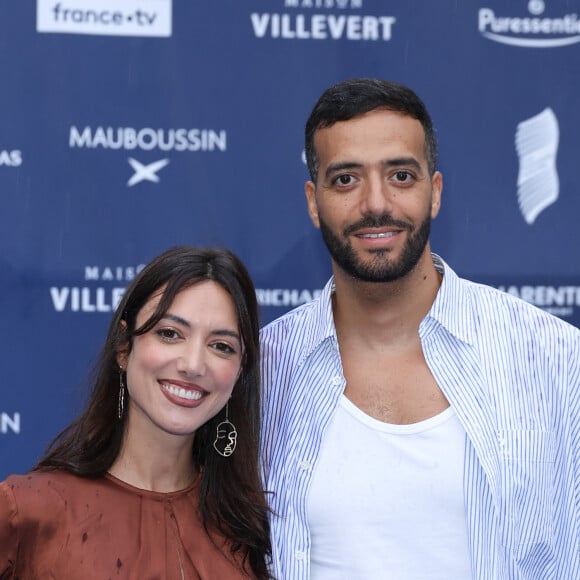 Vanessa Guide et Tarek Boudali - Arrivées sur le tapis bleu de la 16ème édition du festival du film francophone de Angoulême le 26 août 2023. © Coadic Guirec / Bestimage 