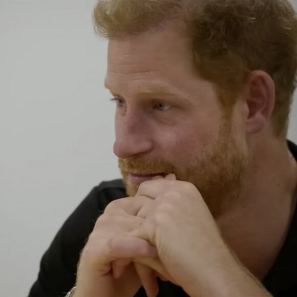 Le prince Harry "regretterait" sa vie d'avant selon plusieurs experts.
Prince Harry - Documentaire Netflix "Heart of Invictus".