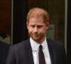 Le jeune homme verrait sa vie se "compliquer" depuis quelques mois.
Le prince Harry, duc de Sussex, à la sortie de la la Haute Cour de Londres pour témoigner contre un tabloïd accusé de piratage de messageries téléphoniques. C'est la première apparition d'un membre de la famille royale à la barre en plus d'un siècle, à Londres, Royaume Uni, le 6 juin 2023. 