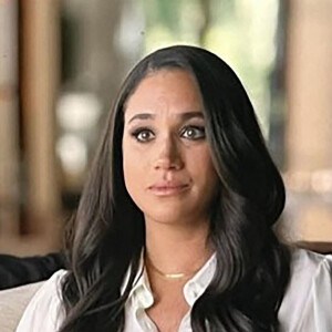 Et il n'a plus les mêmes que sa femme Meghan.
Meghan Markle, duchesse de Sussex, fond en larmes en évoquant les menaces de mort sur les réseaux sociaux dans le documentaire "Harry & Meghan" (Netflix). Los Angeles. Le 15 décembre 2022. 