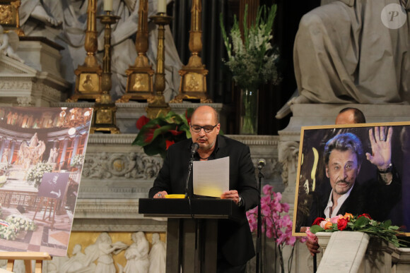 Semi Exclusif - Michael Ketcham Halliday, cousin de Johnny Hallyday lit un texte lors de la messe hommage pour le 75ème anniversaire de Johnny Hallyday en l'église de La Madeleine à Paris le 15 juin 2018.