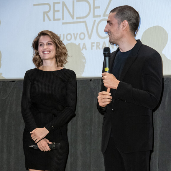 Laetitia Casta et son mari Louis Garrel lors de la première du film 'L'Homme fidèle' à Milan en Italie, le 6 avril 2019. 