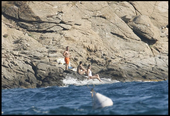 Nicolas Sarkozy et Carla Bruni-Sarkozy au cap Nègre en 2009 pour des vacances