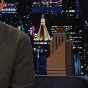 Grandement critiqués, Ashton Kutcher et Mila Kunis sont donc sortis du silence sur le compte Instagram de l'acteur 
Ashton Kutcher sur le plateau de l'émission "The Tonight Show Starring Jimmy Fallon" à New York, le 7 février 2023. 