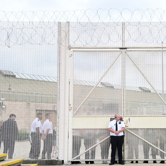 Catherine (Kate) Middleton, princesse de Galles, marraine du Forward Trust, visite la prison HMP High Down de Surrey, Royaume-Uni, le 12 septembre 2023, pour découvrir comment l'organisme caritatif aide les personnes impliquées dans le système de justice pénale à gérer et à se remettre de leur dépendance 