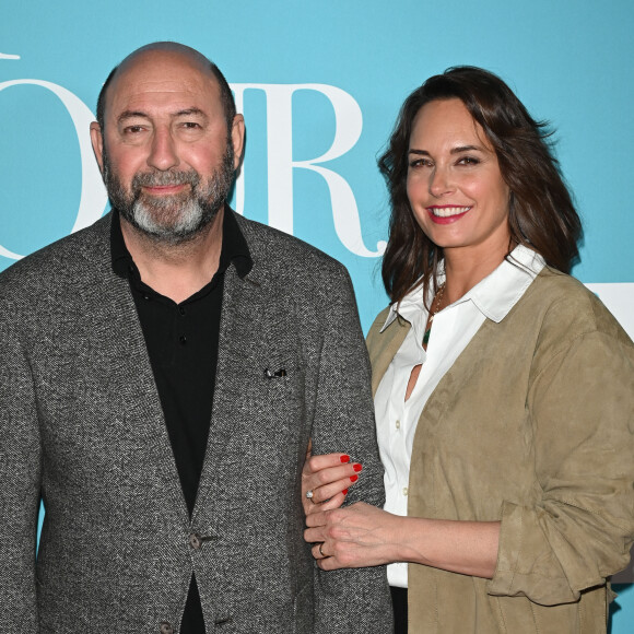 Kad Merad et sa femme Julia Vignali - Avant-première du film "La Vie pour de vrai" au cinéma Pathé Wepler à Paris le 18 avril 2023. © Coadic Guirec/Bestimage