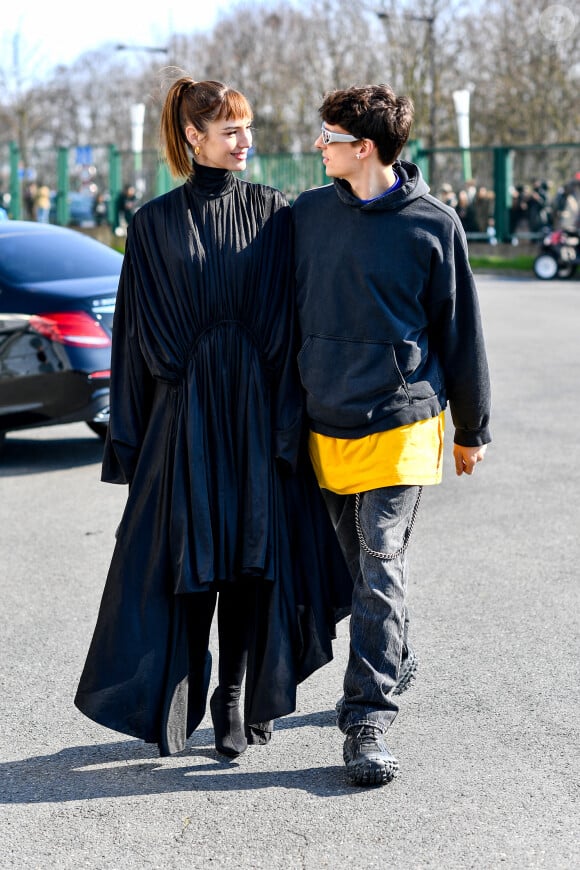 Exclusif - Louise Bourgoin - Défilé Balenciaga Automne/Hiver 2022/2023 lors de la Fashion Week de Paris au Bourget à Paris, le 6 mars 2022. © Da Silva-Perusseau/Bestimage