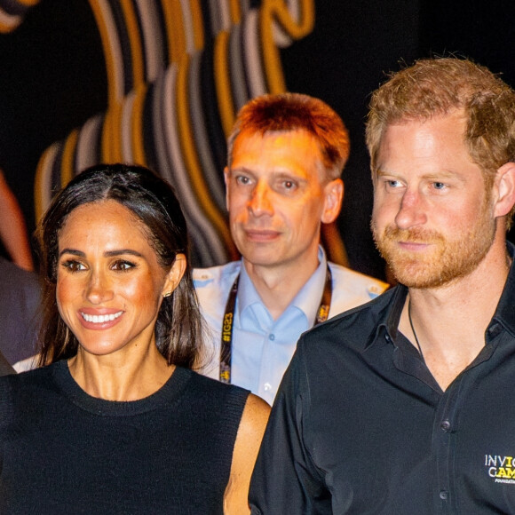 Le couple Sussex s'est rendu dans une brasserie de la ville pour célébrer l'événement 
Le prince Harry, duc de Sussex, assiste à la compétition de tennis de table à la Merkur Spiel-Arena lors des Invictus Games à Düsseldorf, le 13 septembre 2023. 