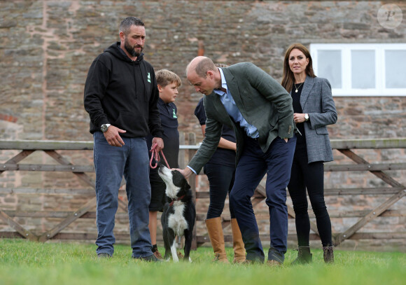 Laissant tout le loisir au public d'admirer ses jambes fuselées.
Le prince William et la princesse Kate (Middleton) de Galles en visite à l'association caritative We Are Farming Minds à Kings Pitt Farm à Hereford. Le 14 septembre 2023 