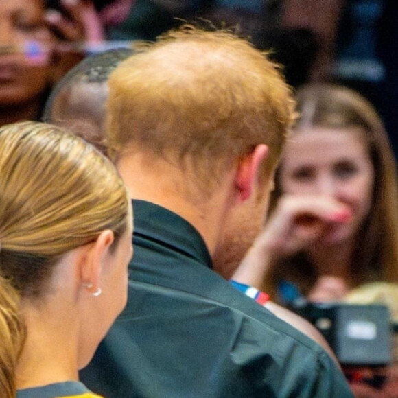 Le prince Harry, duc de Sussex et Meghan Markle, duchesse de Sussex, participent à une remise de médailles lors des Invictus Games 2023 (Day 4) à Dusseldorf, le 13 septembre 2023. 