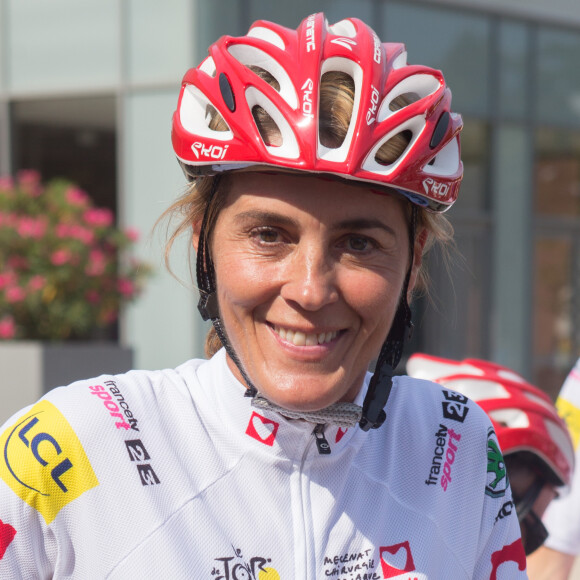 Exclusif - Nathalie Simon - Préparatifs avant départ dans le cadre de l'étape du coeur 2017 au profit de l'association "Mécénat Chirurgie Cardiaque" au stade Orange Vélodrome à Marseille, le 22 juillet 2017. © CVS/Bestimage