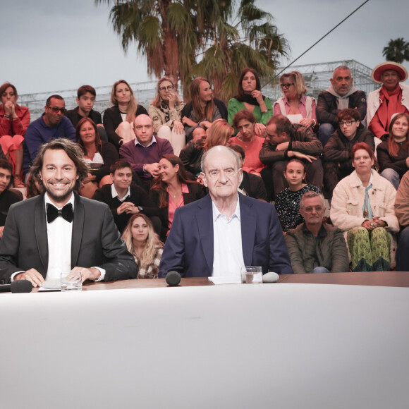 Exclusif - Bertrand Chameroy, Pierre Lescure - Premier plateau de l'émission "C à vous" lors du 76ème Festival International du Film de Cannes le 17 mai 2023. © Jack Tribeca / Bestimage 