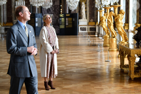 Le prince Edward du Royaume-Uni, comte de Wessex et Sophie, comtesse de Wessex visitent le Château de Versailles le 1er octobre 2018. 