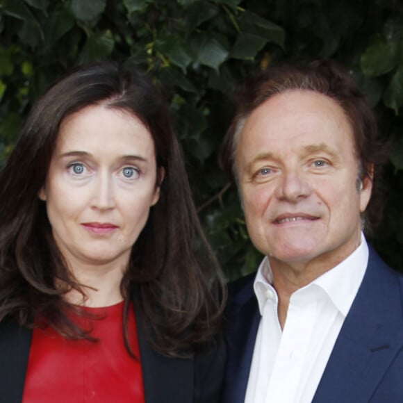 Diane de Mac Mahon et son mari Guillaume Durand - People à la présentation de la collection Berluti Prêt-à-porter Homme Printemps/Eté 2013 dans les jardins du Palais-Royal à Paris, le 29 juin 2012.