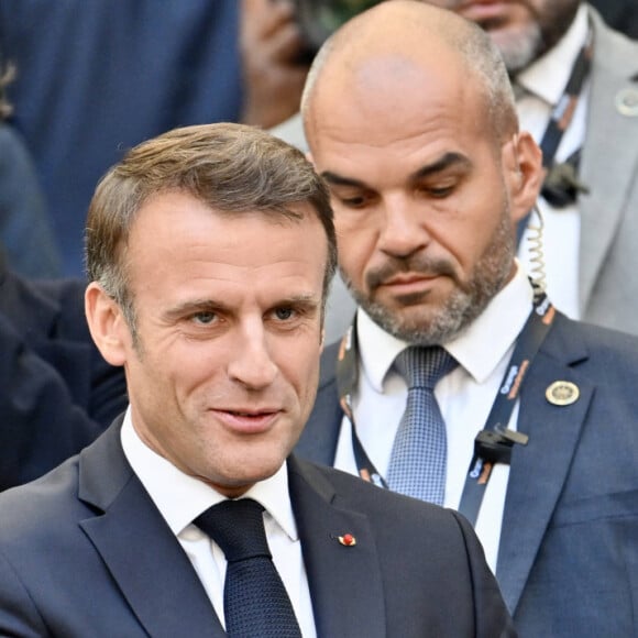 Le président de la République française, Emmanuel Macron - Le président de la République française E.Macron et la première dame B.Macron assistent à la messe donnée par le pape François au stade Vélodrome de Marseille, le 23 septembre 2023. Sa Sainteté le pape François est à Marseille pour la clôture des Rencontres Méditerranéennes (17 - 24 septembre 2023). © Philippe Magoni / Pool / Bestimage 