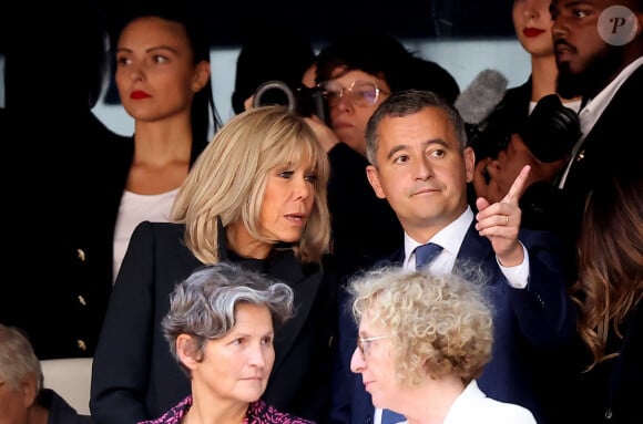 Brigitte Macron et Gérald Darmanin, ministre de l'Intérieur - Le président de la République française E.Macron et la première dame B.Macron assistent à la messe donnée par le pape François au stade Vélodrome de Marseille, le 23 septembre 2023. Sa Sainteté le pape François est à Marseille pour la clôture des Rencontres Méditerranéennes (17 - 24 septembre 2023). © Dominique Jacovides / Bestimage 