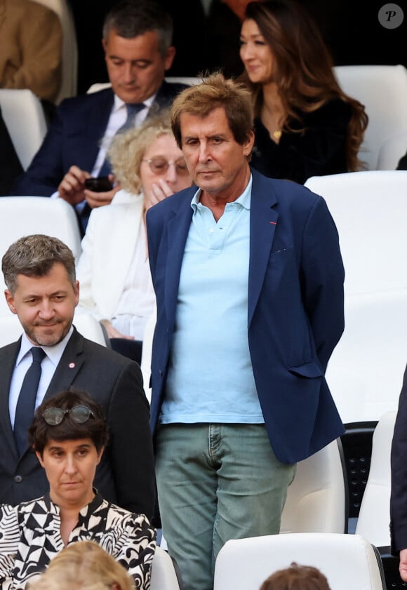 Max Guazzini - Le président de la République française E.Macron et la première dame B.Macron assistent à la messe donnée par le pape François au stade Vélodrome de Marseille, le 23 septembre 2023. Sa Sainteté le pape François est à Marseille pour la clôture des Rencontres Méditerranéennes (17 - 24 septembre 2023). © Dominique Jacovides / Bestimage 