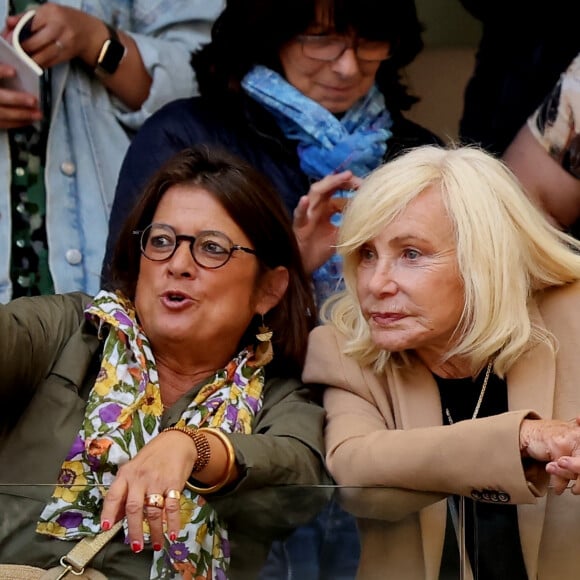 Michèle Torr - Le président de la République française E.Macron et la première dame B.Macron assistent à la messe donnée par le pape François au stade Vélodrome de Marseille, le 23 septembre 2023. Sa Sainteté le pape François est à Marseille pour la clôture des Rencontres Méditerranéennes (17 - 24 septembre 2023). © Dominique Jacovides / Bestimage 