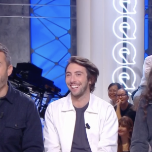 Yann Barthès se joue de la peur autour des punaises de lit dans "Quotidien", TMC