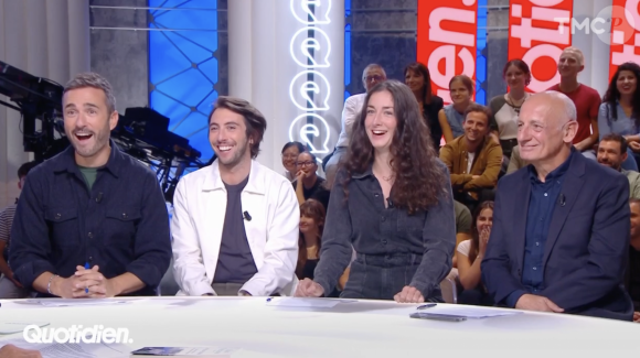 Yann Barthès se joue de la peur autour des punaises de lit dans "Quotidien", TMC