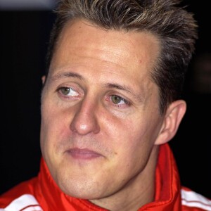 Michael Schumacher victime d'une très mauvaise blague
 
Archives - Michael Schumacher lors d'une conference de presse a Paris.