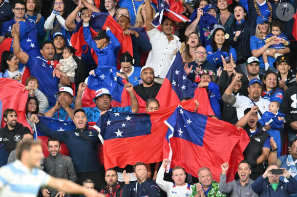 Pour cette rencontre, le diffuseur sera M6
 
Supporters (samoa) - Coupe du Monde de Rugby France 2023 - Match "Argentine - Samoa (19 - 10) à Saint-Etienne, le 22 septembre 2023. © Frédéric Chambert / Panoramic / Bestimage