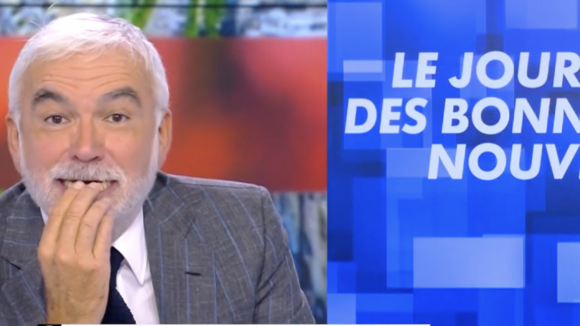 Pascal Praud et son équipe de "L'Heure des Pros" en fou rire après un sujet sur les troubles de l'érection. CNews