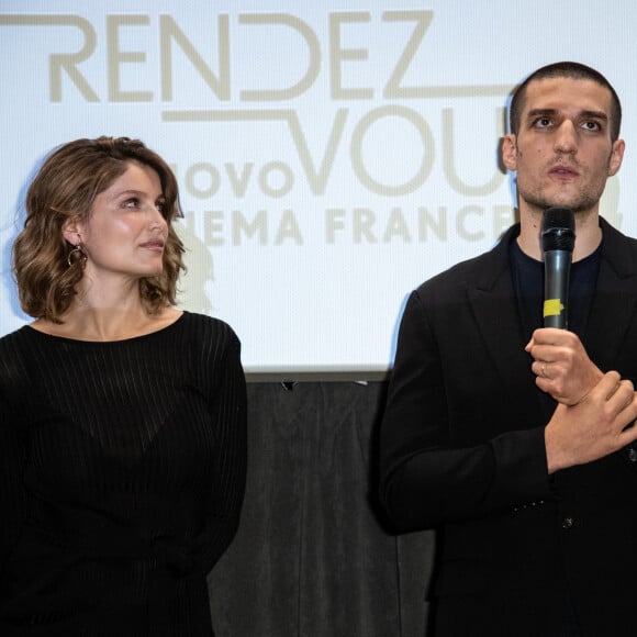 Laetitia Casta et son mari Louis Garrel lors de la première du film 'L'Homme fidèle' à Milan en Italie, le 6 avril 2019. 