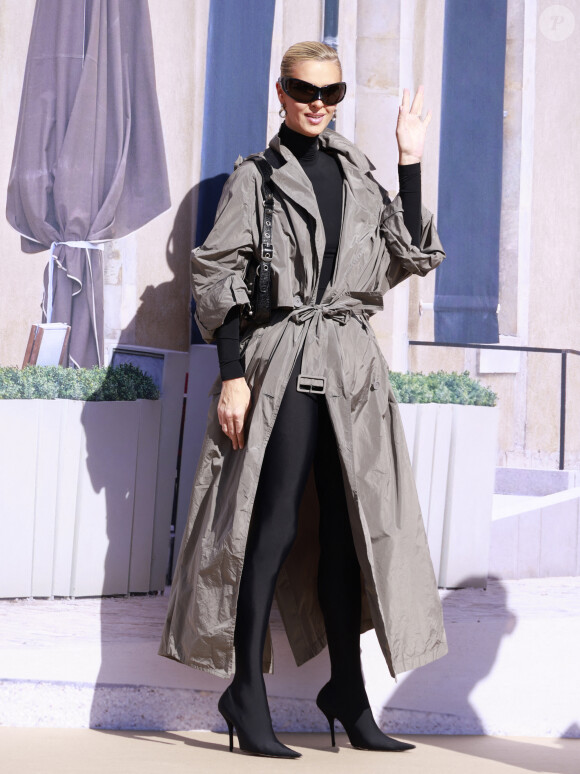 Nicky Hilton Les arrivées du défilé BALENCIAGA au dôme des Invalides à Paris dimanche 1er septembre 2023 lors de la Paris Fashion Week, saison printemps-été 2024. 