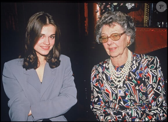 Veronika Varga et Paulette Dubost à la Première "Le Roi de Paris" en 1994.