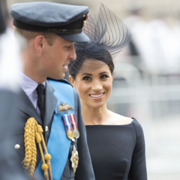 Alors qu'à l'époque, tout se passait plutôt bien entre eux.
Le prince William, duc de Cambridge, et Meghan Markle, duchesse de Sussex - La famille royale d'Angleterre à l'abbaye de Westminster pour le centenaire de la RAF à Londres. Le 10 juillet 2018 