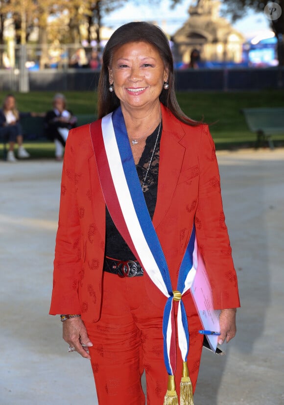 Jeanne d'Hauteserre lors de l'inauguration du jardin des ambassadeurs Line Renaud à Paris le 2 octobre 2023. © Coadic Guirec / Bestimage 