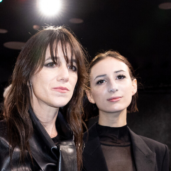 Charlotte Gainsbourg et sa fille Alice Attal - 48e cérémonie des César à l'Olympia à Paris le 24 février 2023. © Olivier Borde / Dominique Jacovides / Bestimage 