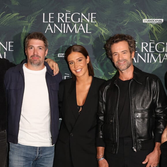 Paul Kircher (fils de Irène.Jacob), Thomas Calley, Adèle Exarchopoulos, Romain Duris lors de l'Avant-première du film "Le règne animal" à l'UGC Normandie à Paris le 2 octobre 2023. © Coadic Guirec / Bestimage