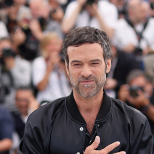 Romain Duris au photocall de "Le règne animal" lors du 76ème Festival International du Film de Cannes, le 18 mai 2023. © Jacovides/Moreau/Bestimage