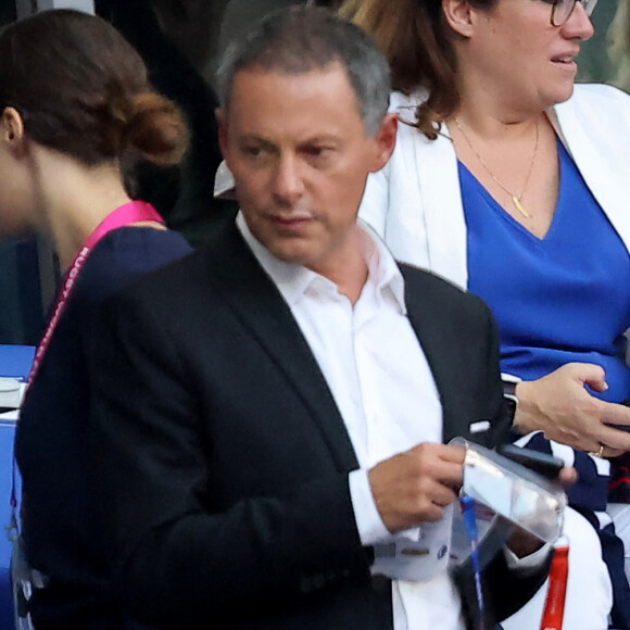 Dans la foulée, il a livré une première réaction.
Marc-Olivier Fogiel - People dans les tribunes lord du match d'ouverture de la Coupe du Monde de Rugby France 2023 avant le match de la Poule A entre la France et la Nouvelle-Zélande au Stade de France à Saint-Denis le 8 septembre 2023. © Dominique Jacovides/Bestimage