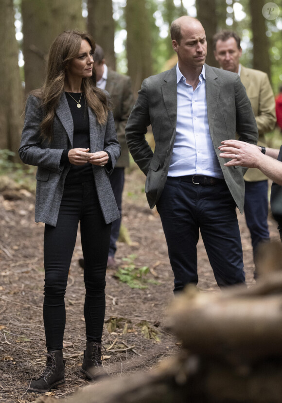 Le prince William, prince de Galles, et Catherine (Kate) Middleton, princesse de Galles, lors d'une visite à l'école primaire Madley pour examiner leur école forestière à Hereford, Royaume Uni, le jeudi 14 septembre 2023. 