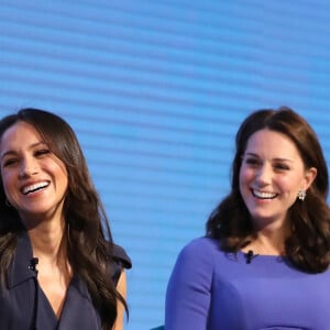 Le prince Harry, Meghan Markle, Catherine Kate Middleton (enceinte), duchesse de Cambridge, le prince William, duc de Cambridge lors du premier forum annuel de la Fondation Royale à Londres le 28 février 2018. 