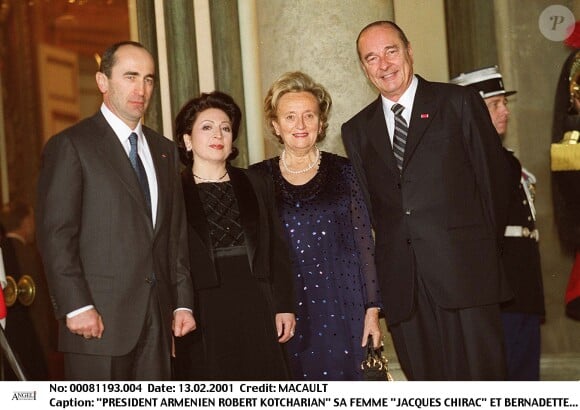 Jacques Chirac et Bernadette Chirac à l'Elysée avec le président arménien et sa femme.