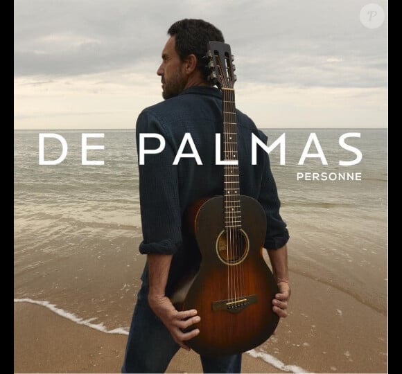 La bonne, c'est que le nouvel album de Gérald de Palmas, Sous un soleil de plomb, sortira le 10 novembre 2023.
"Personne", le nouveau single de Gérald de Palmas.