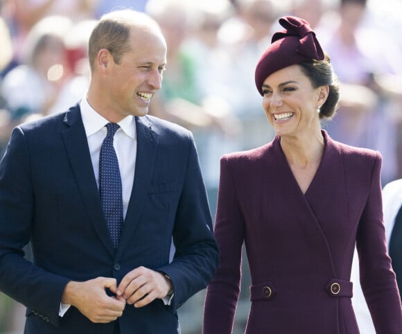 Le prince William, prince de Galles, et Catherine (Kate) Middleton, princesse de Galles assistent à un service religieux marquant le premier anniversaire de la mort de la reine Elizabeth II à la cathédrale St Davids à Haverfordwest dans le Pembrokeshire, pays de Galles, Royaume Uni, le 8 septembre 2023. 