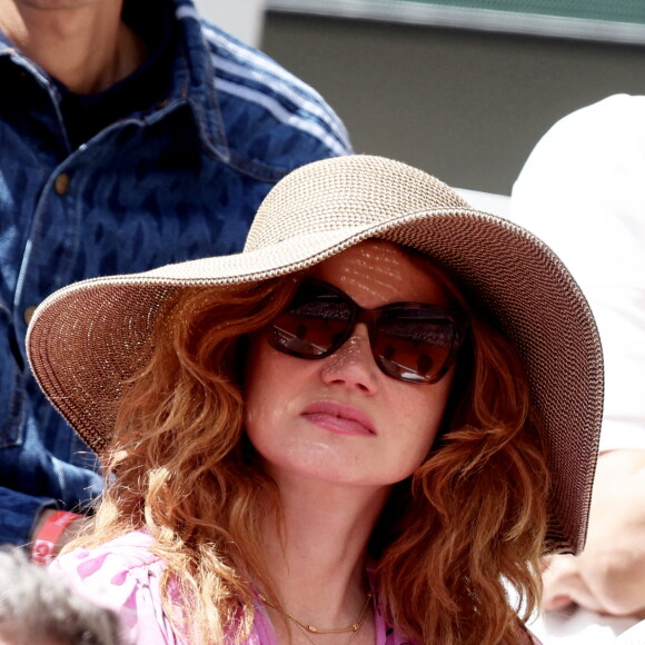 Marine Delterme - Célébrités dans les tribunes des internationaux de France de Roland Garros à Paris le 30 mai 2022. © Cyril Moreau - Dominique Jacovides/Bestimage