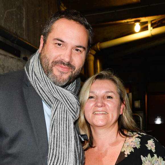 Bruce Toussaint et sa femme Catherine - Générale de la pièce "L'heureux élu", une comédie de Eric Assous au Théâtre de la Madeleine à Paris le 24 octobre 2016. © Coadic Guirec/Bestimage