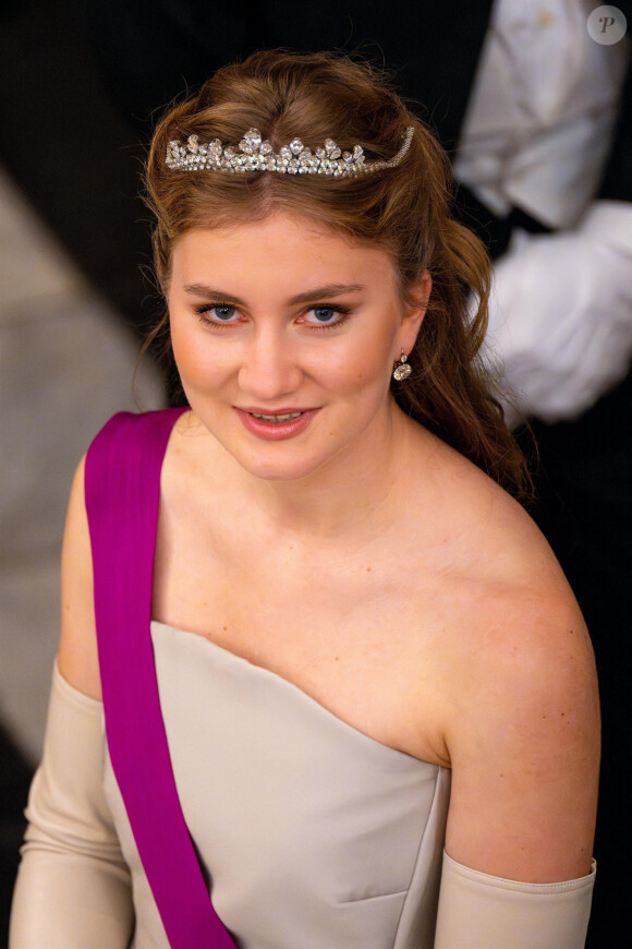 Elisabeth de Belgique - Banquet royal organisé pour les 18 ans du prince héritier Christian de Danemark, Copenhague, 15 octobre 2023.